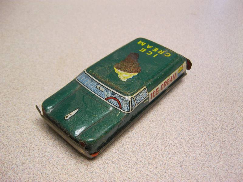 lot 63 image: Vintage Ice Cream Tin Car....