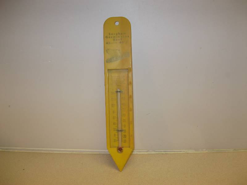 lot 81 image: Dekalb&nbspThermometer. Has Wear....