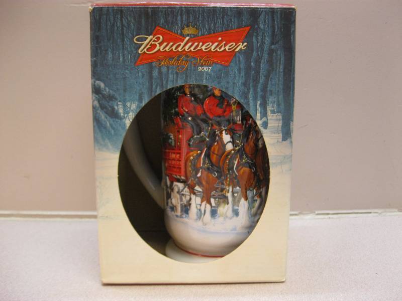 lot 108 image: 2007 Budweiser Collector Mug....