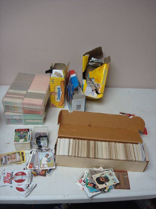 lot 186 image: Large Lot Of Sports Cards. Unchecked....