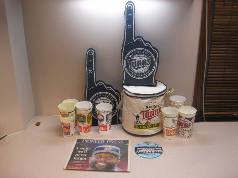 lot 198 image: Lot Of Twins Sports Items. Souvenir Cups....