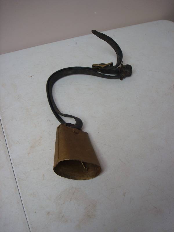 lot 217 image: Vintage Cow Bell With Collar....
