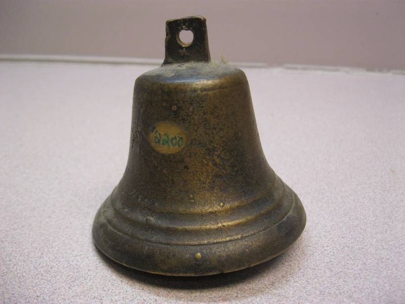 lot 252 image: VintageAntique Cast Bell....