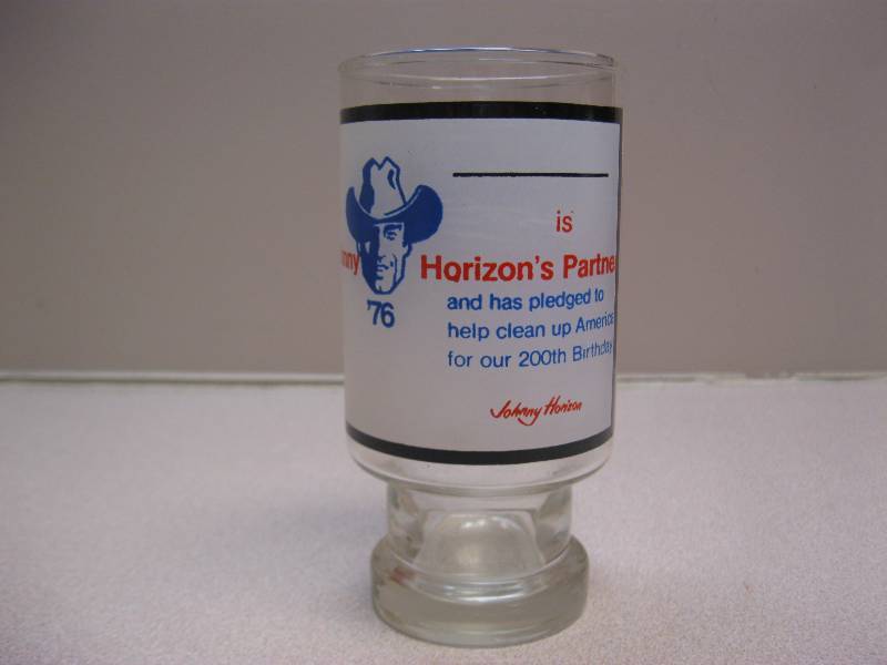 lot 288 image: Vintage 1976 Johnny Horizon Clean Up America ...