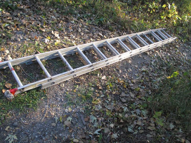 Aluminum extension ladder, each sec...