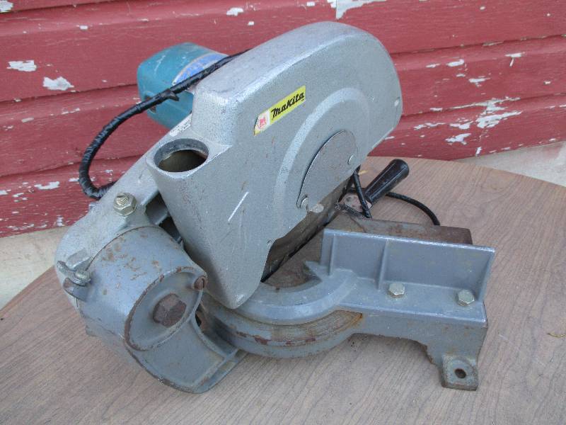 Makita miter saw...