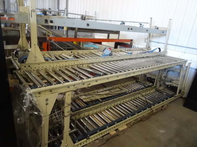 lot 19 image: 5 Electric Powered Convey Sections