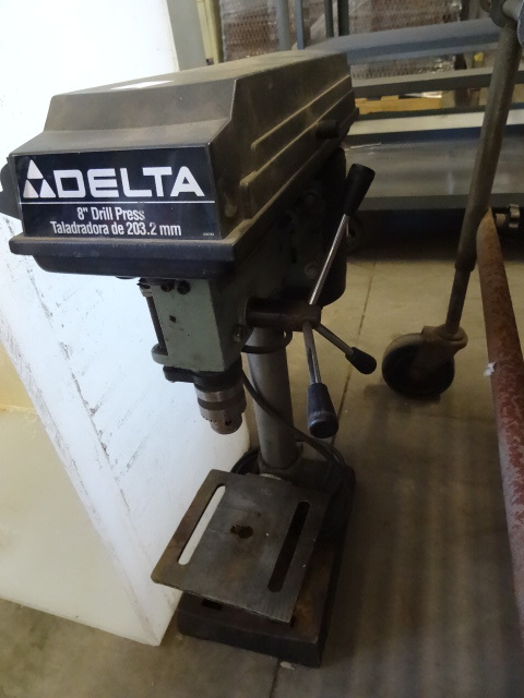 lot 41 image: Delta 8 Drill Press