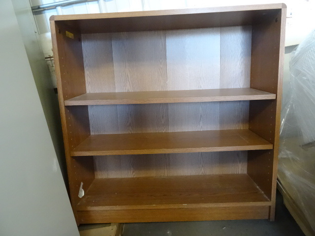 lot 55 image: Laminate Book Shelf 36 X 36 X 12