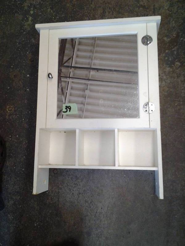 White Wall Mount Medicine Cabinet 25x18
