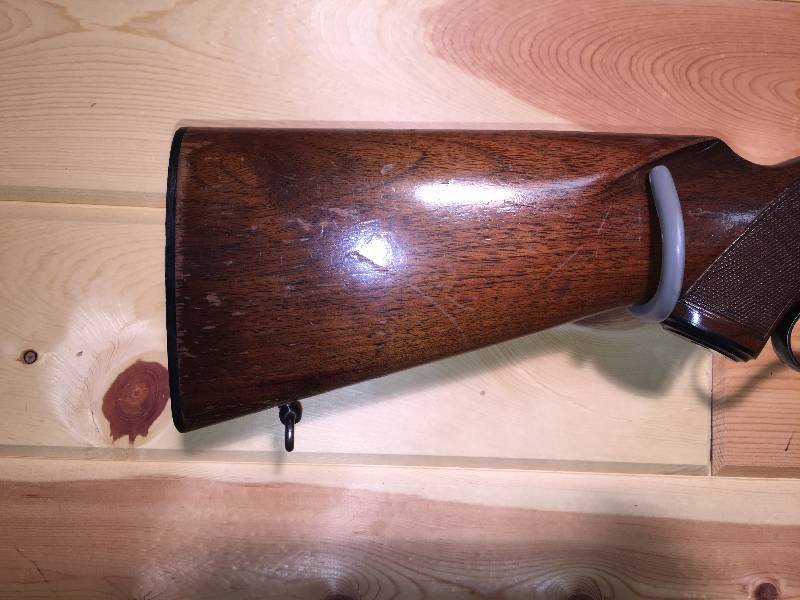 lot 9 image: Winchester 88 Semi-Auto .308 Rifle