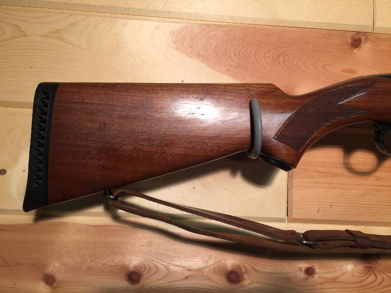 lot 10 image: Winchester 100 Semi-Auto .308 Rifle
