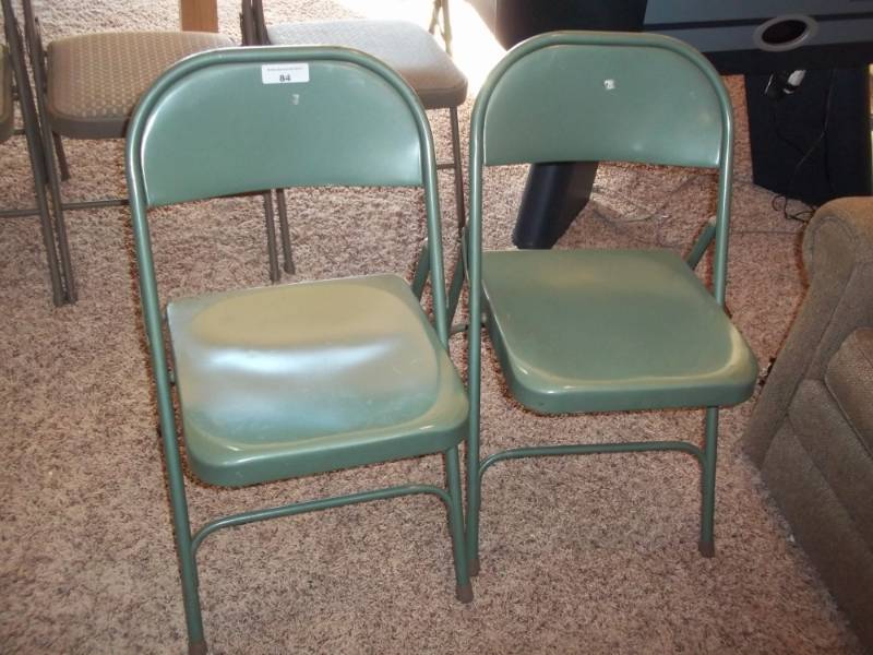 lot 84 image: Pair of Folding chairs Green color