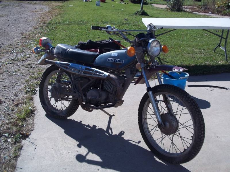 lot 132 image: Suzuki 85 off road bike