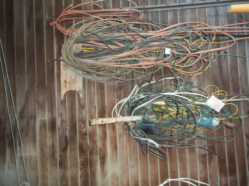 lot 198 image: 2 hooks full of extension cords