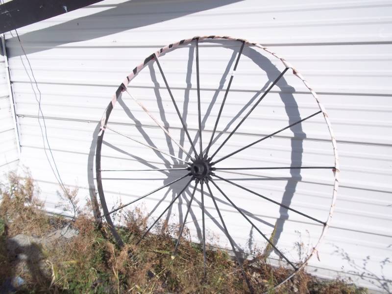 lot 321 image: 53 Wagon wheel