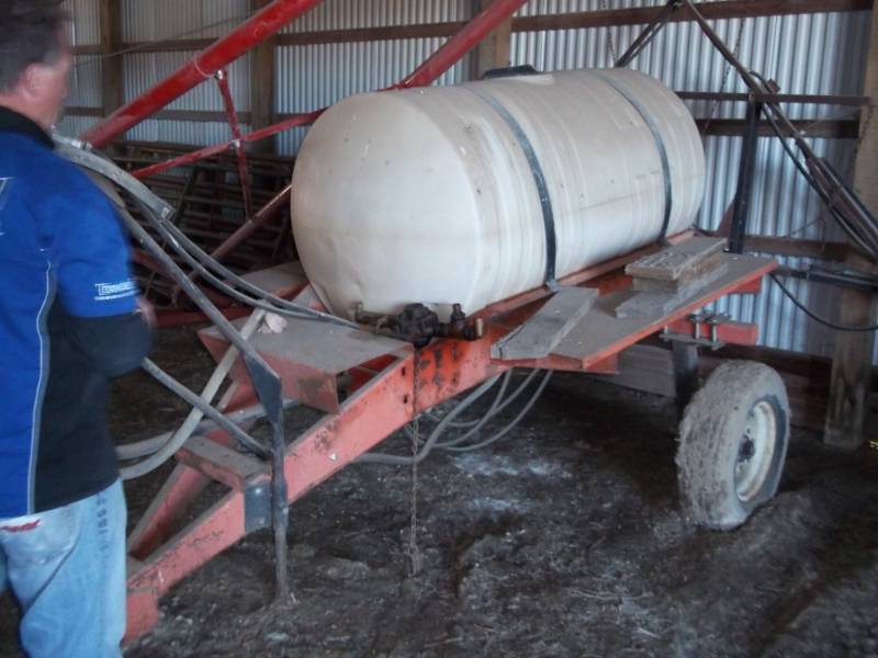lot 412 image: 300 Gallon Sprayer with booms