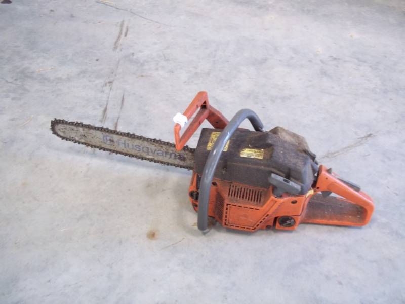 lot 429 image: Husqvarna Chain saw 16
