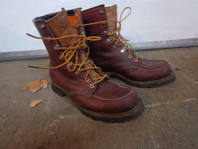 lot 6 image: Red Wing Boots