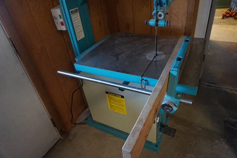 Extrema Model EB24A 24 Band Saw Re Saw