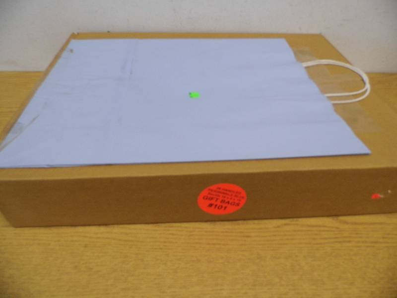 lot 89 image: Shopping Bags
