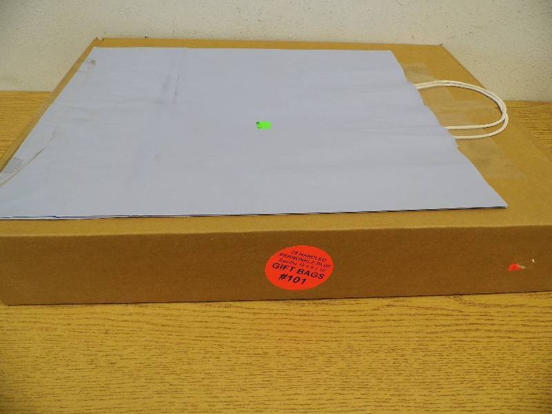 lot 90 image: Shopping Bags