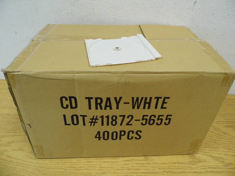 lot 62 image: CD Trays