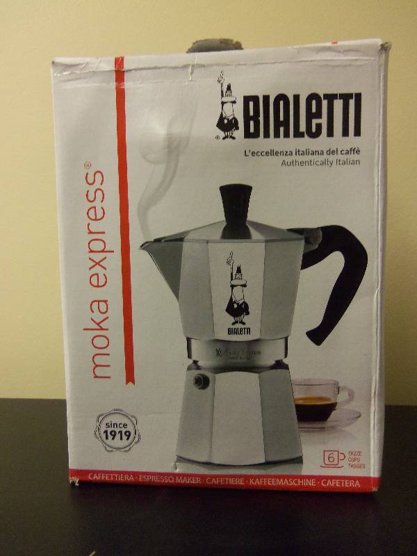 lot 102 image: Bialetti Expresso Maker