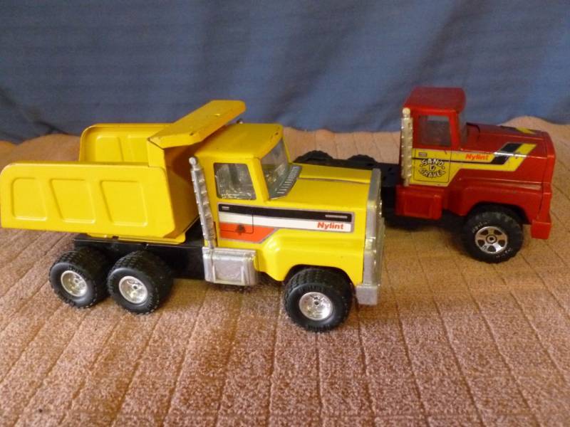Nylint Truck