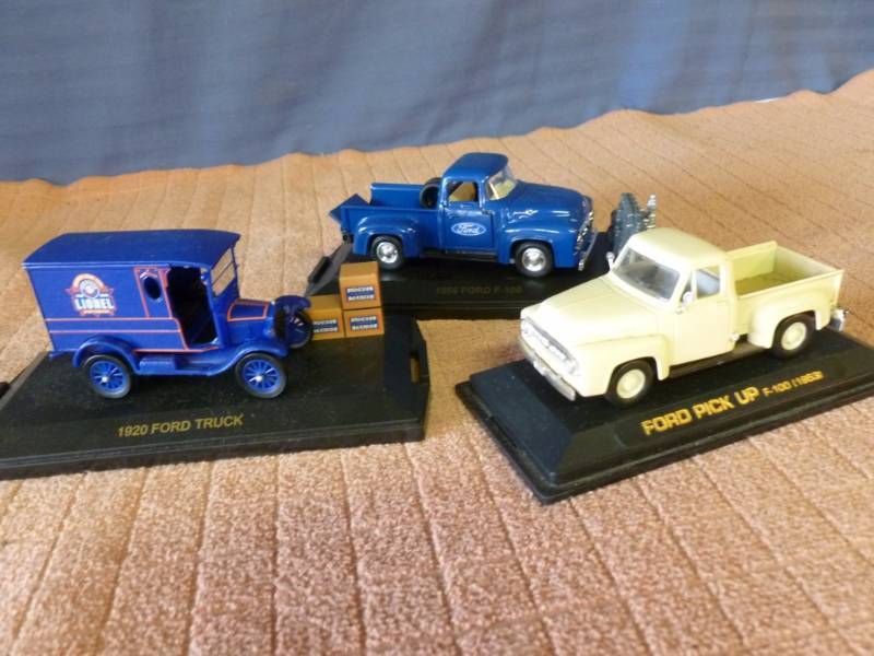 Die Cast Metal Truck