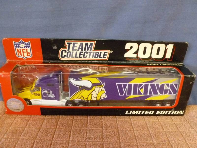 Die Cast Metal Truck
