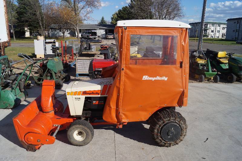 Lawn TractorSnow Blower