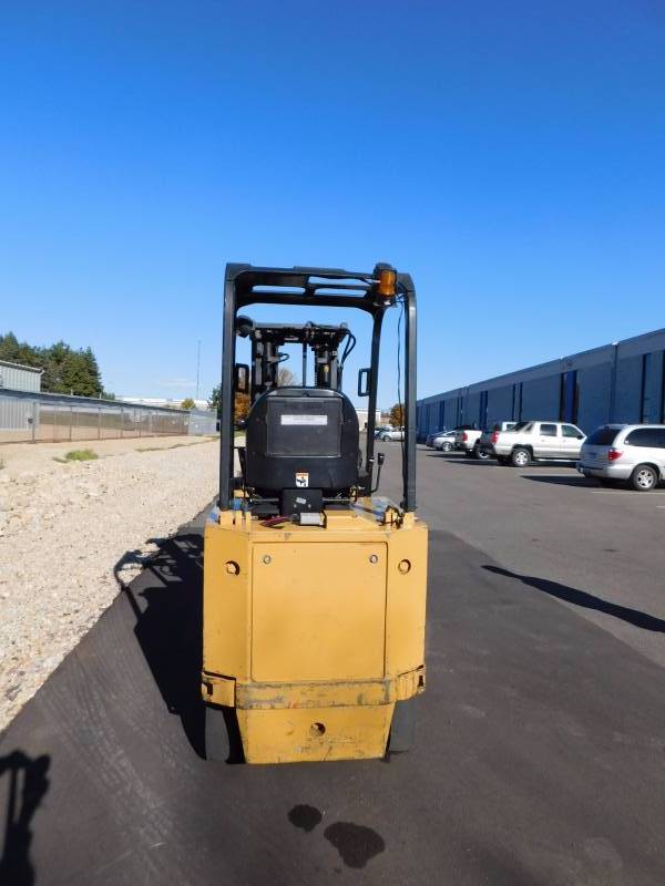 Cat M30D 3000lb Forklift