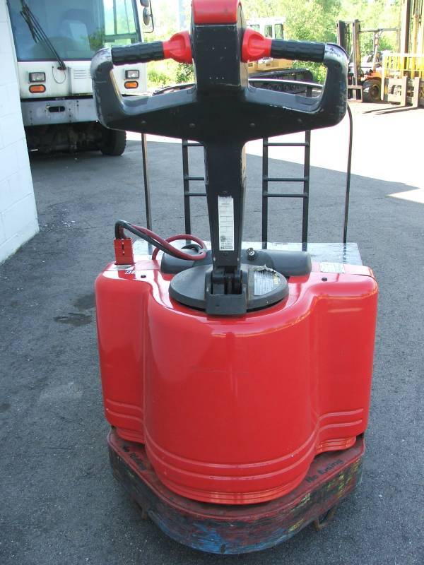 2004 Raymond F60L 6000lb Powered Pallet Jack