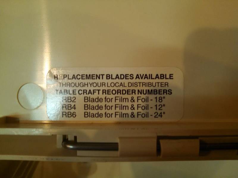 lot 48 image: KenKut safety dispenser for cling wrap and tin foil