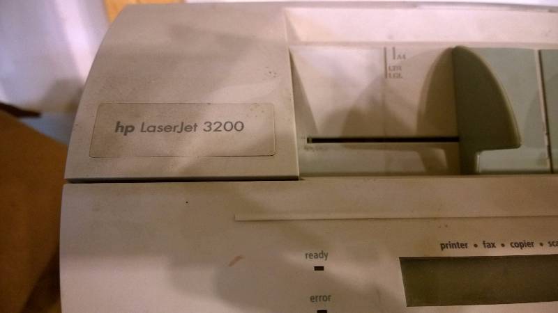 lot 39 image: HP LaserJet 3200