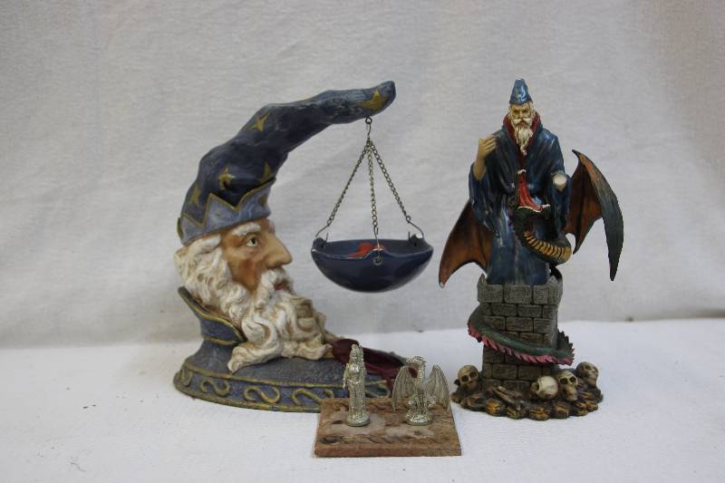 lot 29 image: Wizard figurines and incense burner