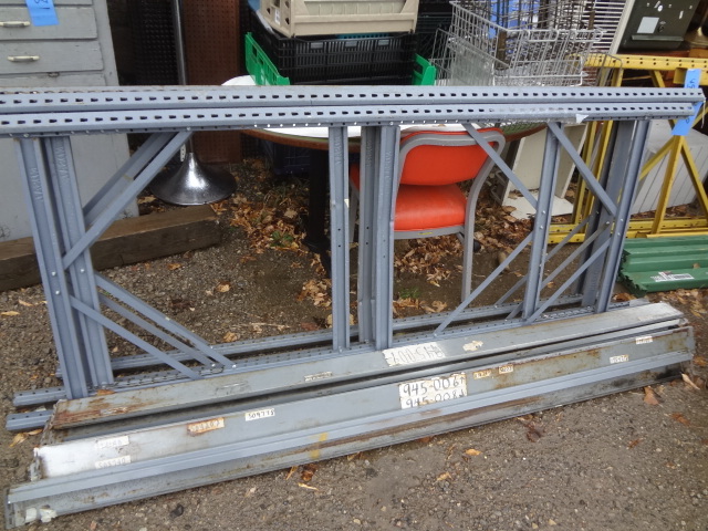 lot 498 image: EDSAL Pallet Racking