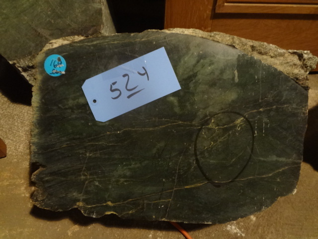lot 524 image: Huge Piece of Jade