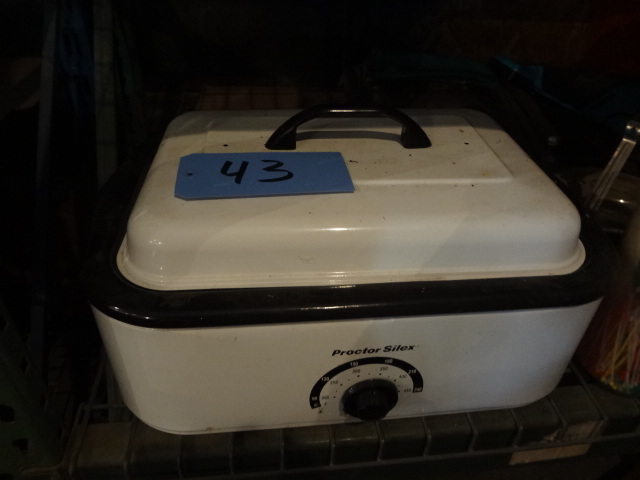 lot 43 image: Roaster, Antique Waffle Iron