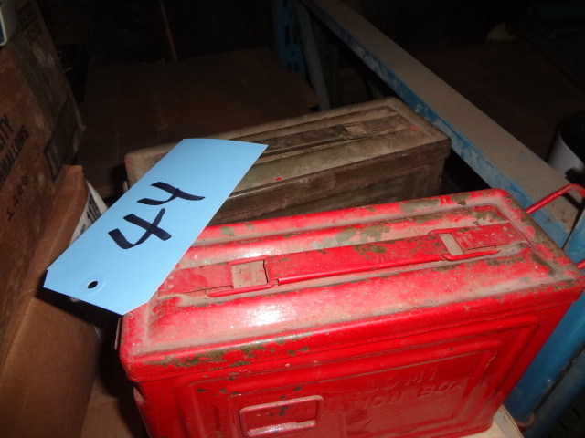 lot 44 image: Pair 30 cal Ammo Cans