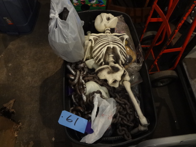 lot 61 image: Halloween Stuff