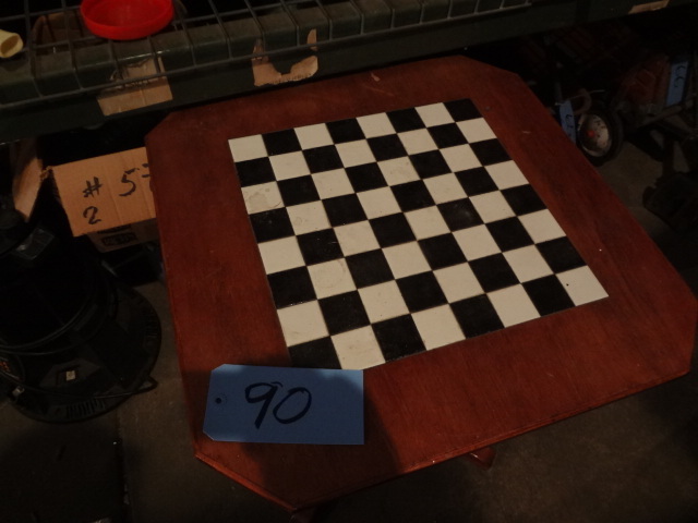lot 90 image: Game Table