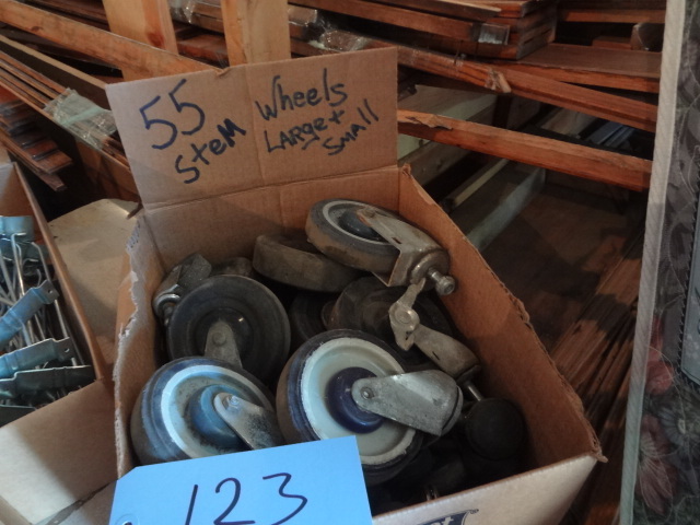 lot 123 image: 55 Stemmed Wheels