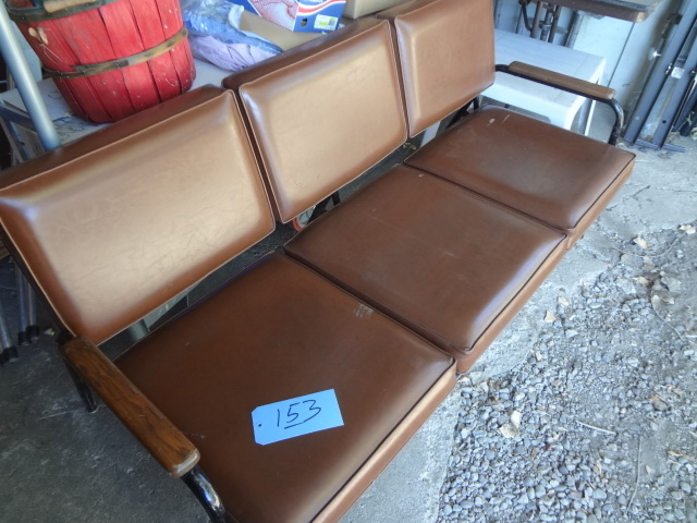 lot 153 image: 3 Seat Bench