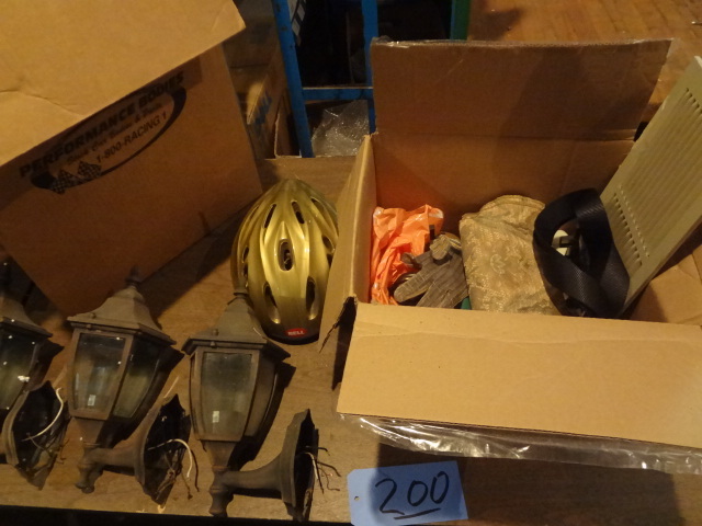 lot 200 image: Exterior Lamps, Stuff