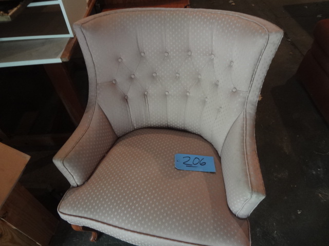 lot 206 image: Pink Wing Back, Slightly oversize