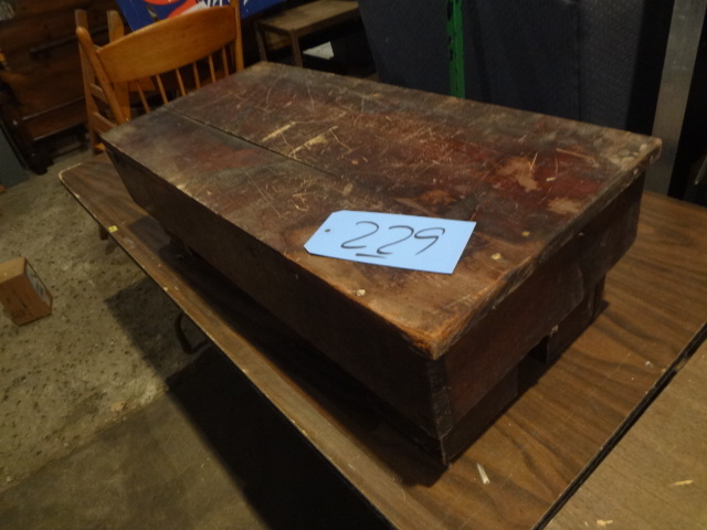 lot 229 image: Primitive Low bench