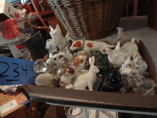 lot 234 image: Dogs