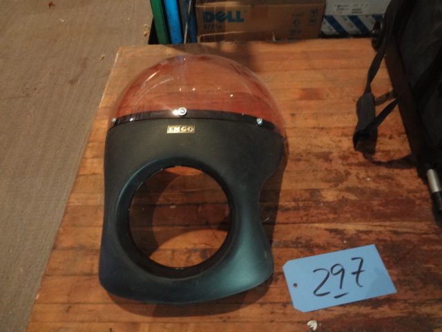 lot 297 image: Cafe racer Windshield